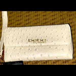 NWT BEBE OSTRICH WALLET WRISTLET
